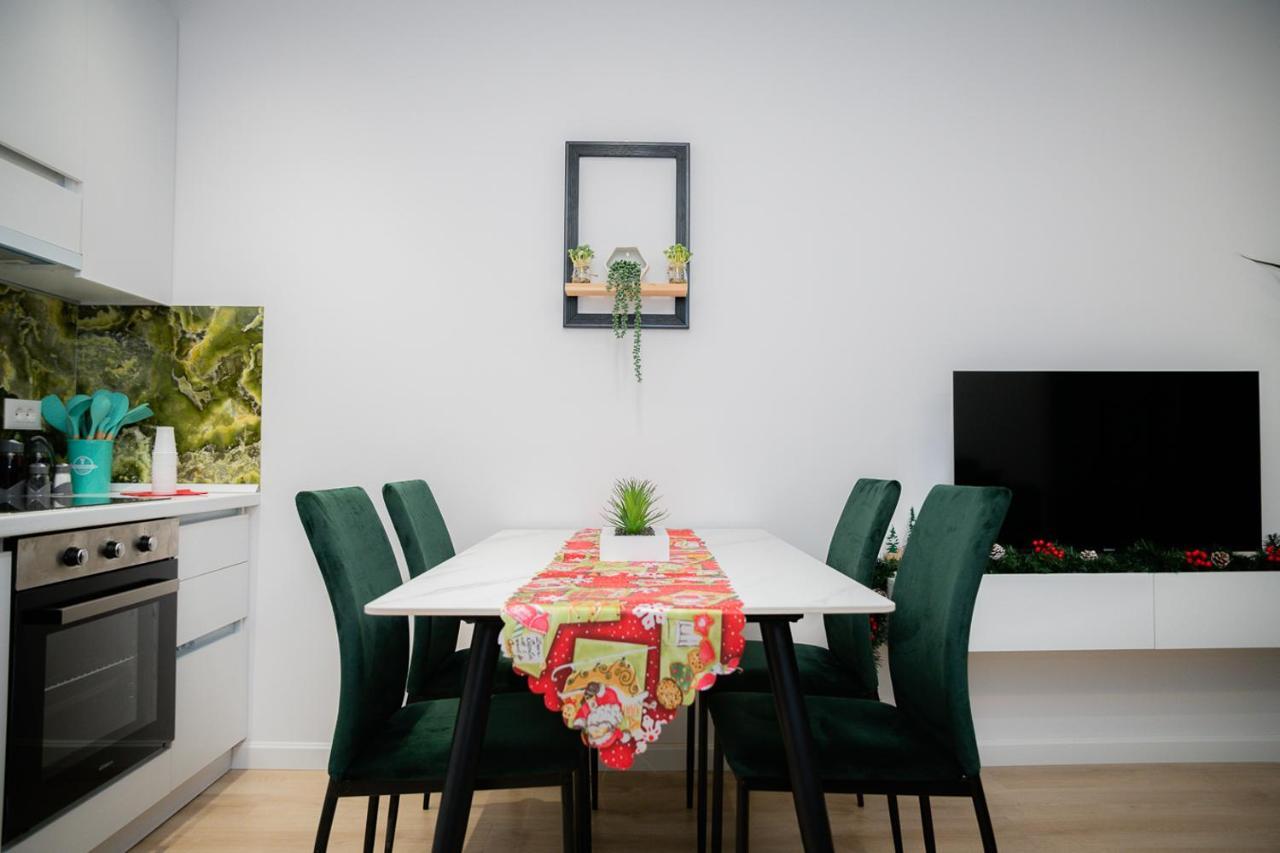 Bella Tirana Apartments Bagian luar foto
